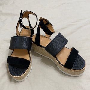 Espadrille sandal wedges